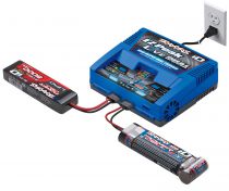 Chargeur EZ-Peak Live Dual 200W 220V TRX2973G - TRAXXAS