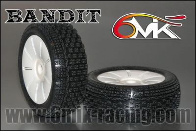 Pneu 6Mik BANDIT 15/25� ULTRA Mont�s-Coll�s sur jantes blanches (la paire) - TU81525