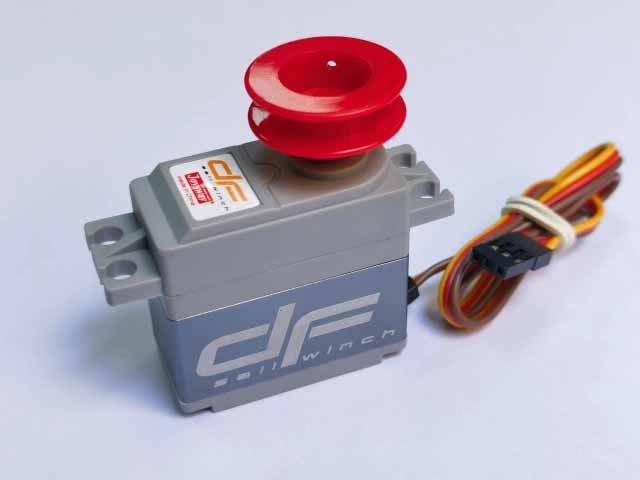 Voilier Joysway Dragon Force 65 V8 650mm RTR Racing Voilier avec/FlySky i6  	JW8815V8
